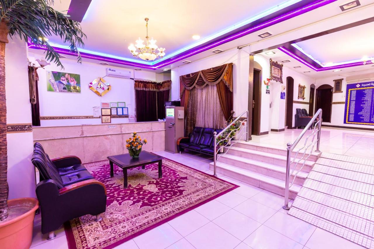 العييري للوحدات السكنية المفروشة الباحة 2 Ель-Баха Екстер'єр фото